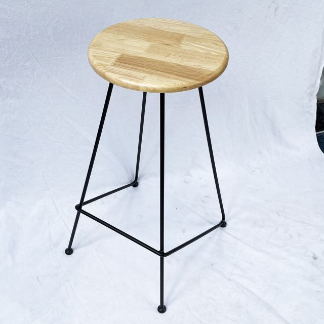 Ghế bar đơn giản mặt gỗ khung sắt GBAK009