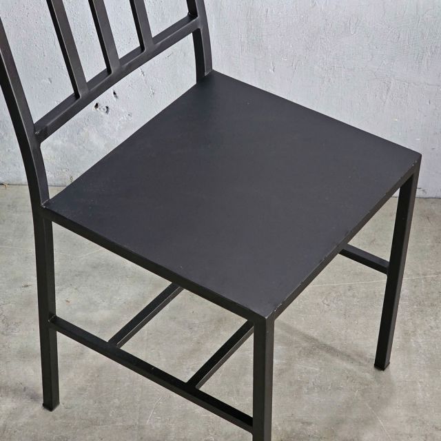 Ghế sắt đơn giản có tựa lưng GCF091