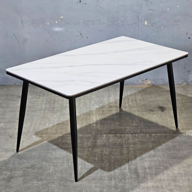 Bàn ăn Doris 140x80cm mặt ceramic chân sắt côn BA68056