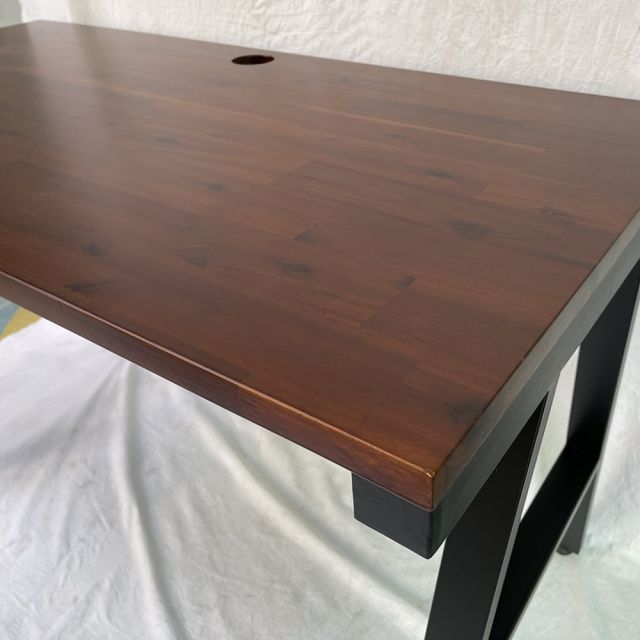 Mặt bàn gỗ tràm dày 25mm hoàn thiện màu cánh gián MB017