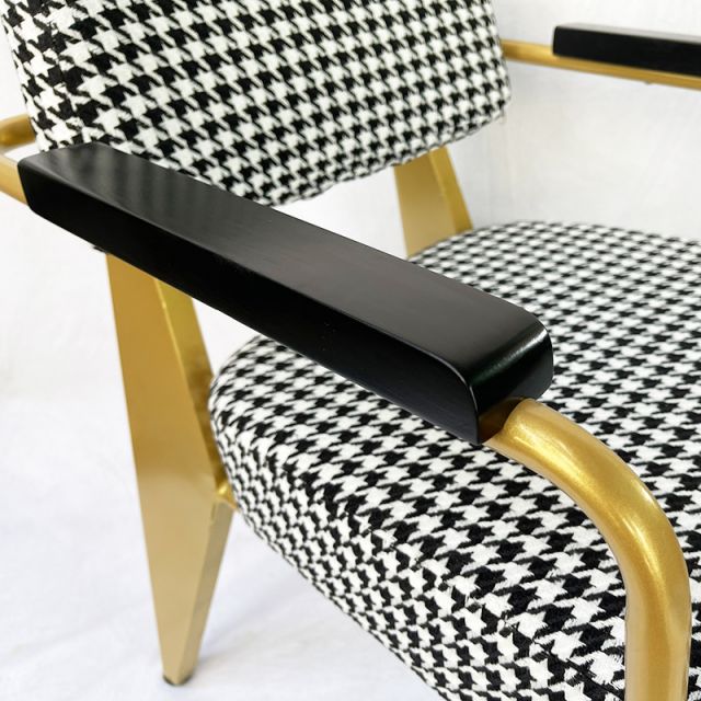 Ghế sofa đơn khung màu vàng đồng nệm vải GSD68043
