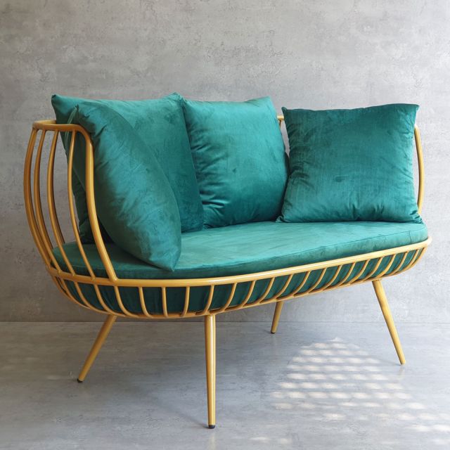 Ghế sofa khung sắt tròn vàng đồng nệm xanh GSD68056