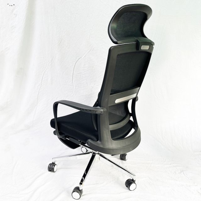 Ghế văn phòng ngả lưng có tựa đầu gác chân MF742
