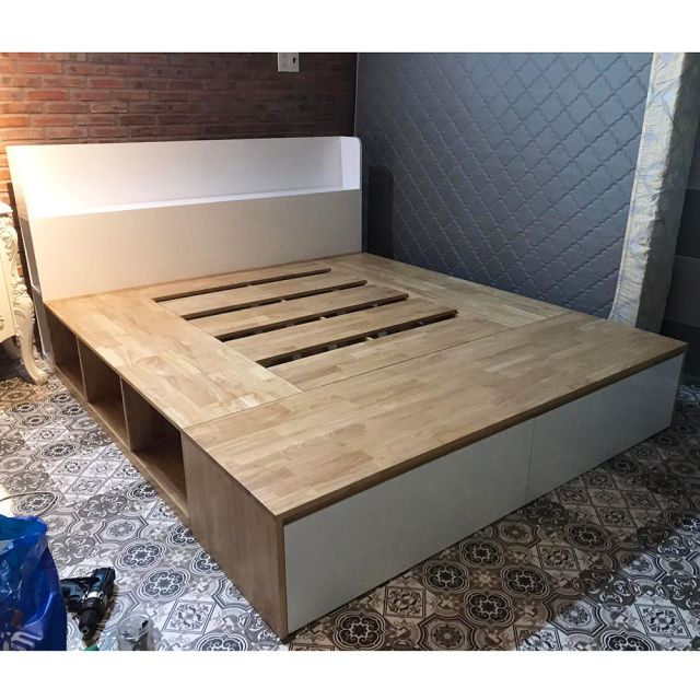 Giường ngủ kết hợp trang trí có hộc kéo gỗ cao su tự nhiên GN68026