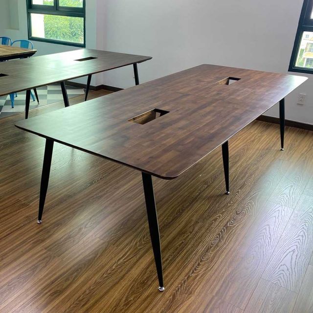 Bàn họp 2.8m gỗ Tràm chân CONE - HBCO050