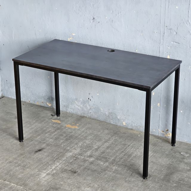 Bàn làm việc 120x60cm gỗ tự nhiên hệ Minimal 2 HBMN030