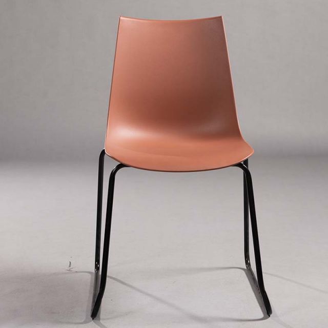 Ghế nhựa cao cấp nhiều màu chân sắt STAME21