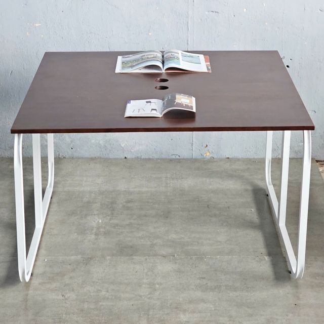 Bàn làm việc cụm 2 người ngồi chân sắt hệ Minimal HBMN0031