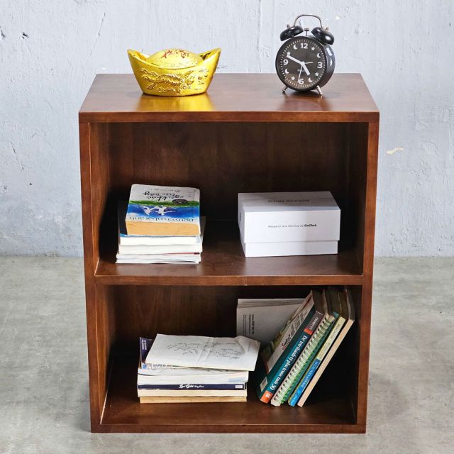 Kệ sách nhỏ đơn giản 2 ngăn gỗ cao su KS68195