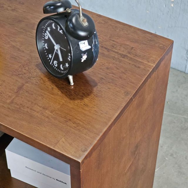Kệ sách nhỏ đơn giản 2 ngăn gỗ cao su KS68195