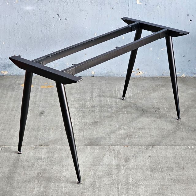 Chân bàn sắt hệ CONE Concept 120x60cm lắp ráp HCCO002