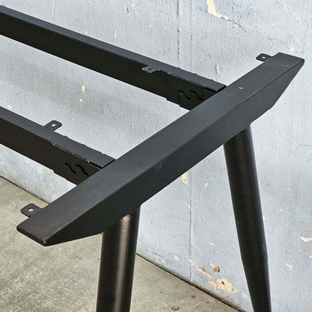 Chân bàn sắt hệ CONE Concept 120x60cm lắp ráp HCCO002