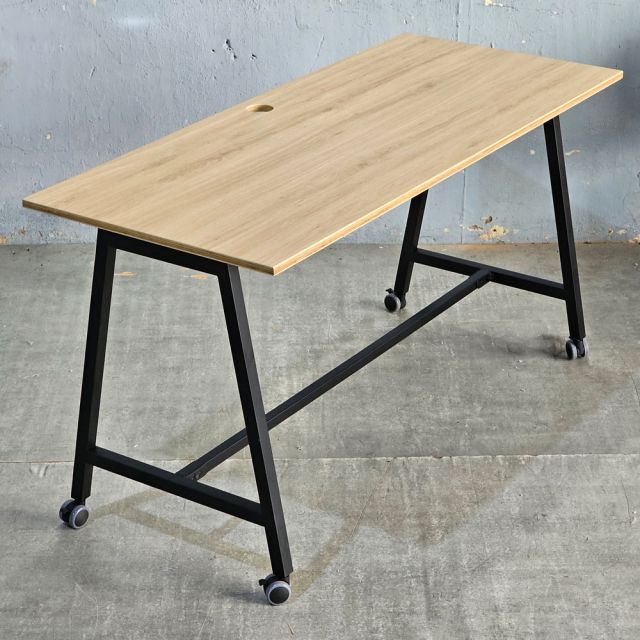 Bàn làm việc di động 140x60cm gỗ plywood chân sắt hệ bàn FOS FOS002