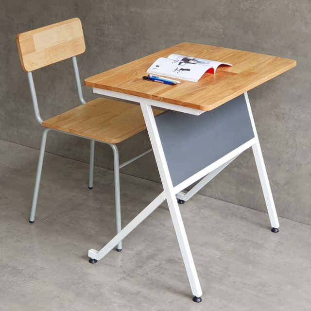 Bộ bàn ghế học sinh gỗ cao su chân sắt BGHS003