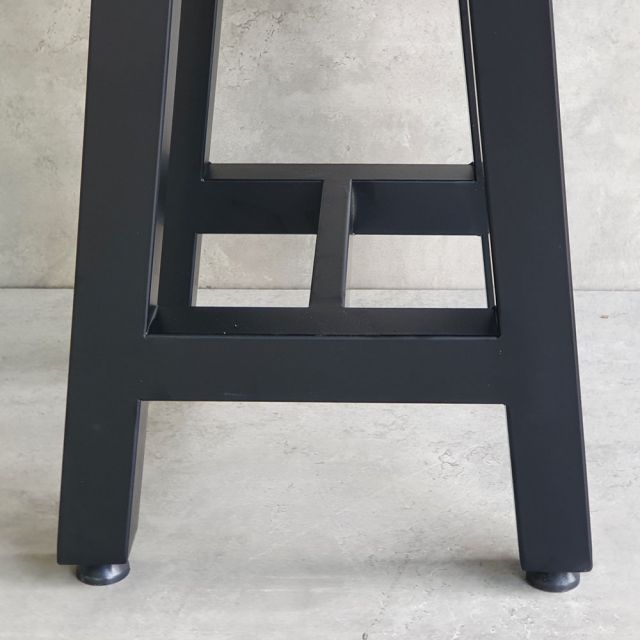 Ghế đôn chữ nhật 40x30cm gỗ tràm chân sắt chữ A GCF164