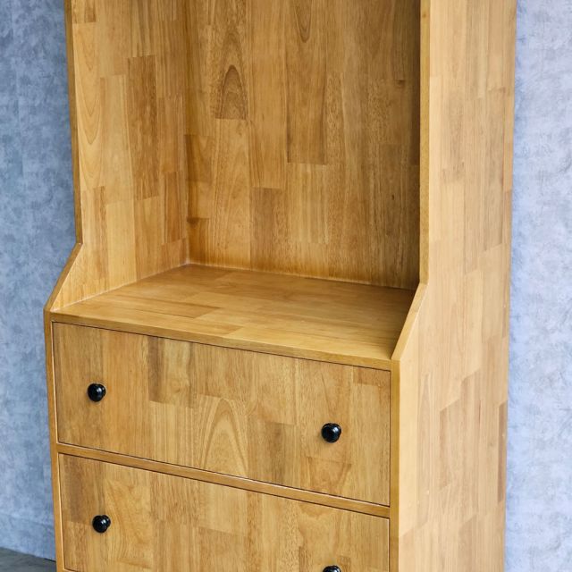 Tủ quần áo hiện đại có ngăn kéo gỗ cao su TQA68030