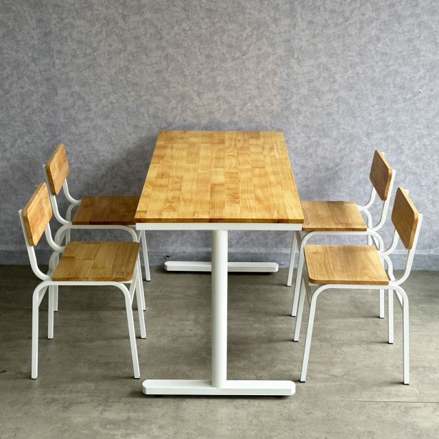 Bộ bàn ghế cafe, nhà hàng khung sắt gỗ cao su CBCF295