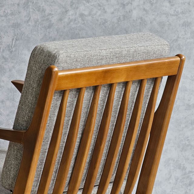 Ghế bàn Z Armchair khung gỗ cao su lót nệm bọc vải bố GCF184