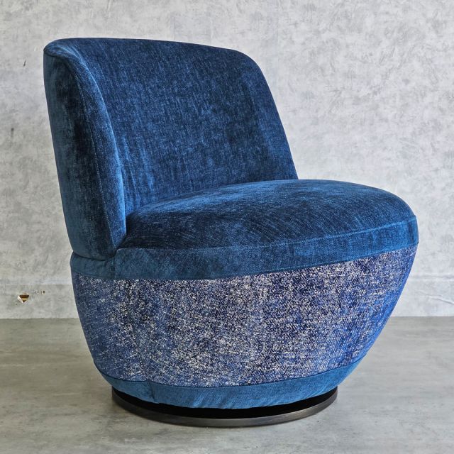 Ghế sofa xoay TARICA bọc nệm vải FABRIC màu xanh GSD68083