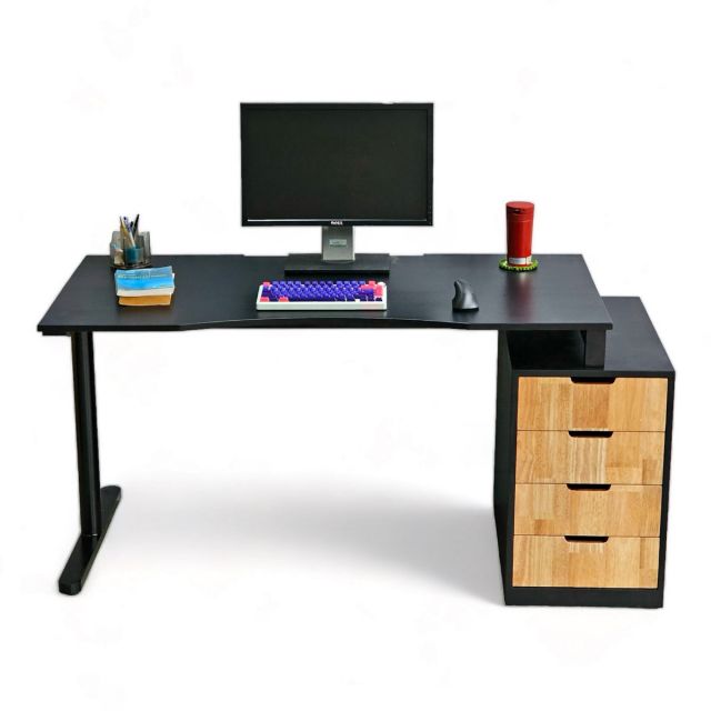 Bàn Gaming chân tủ 150x70cm gỗ cao su chân sắt lắp ráp GD68087 Bàn Gaming chân tủ 150x70cm gỗ cao su chân sắt lắp ráp GD68087