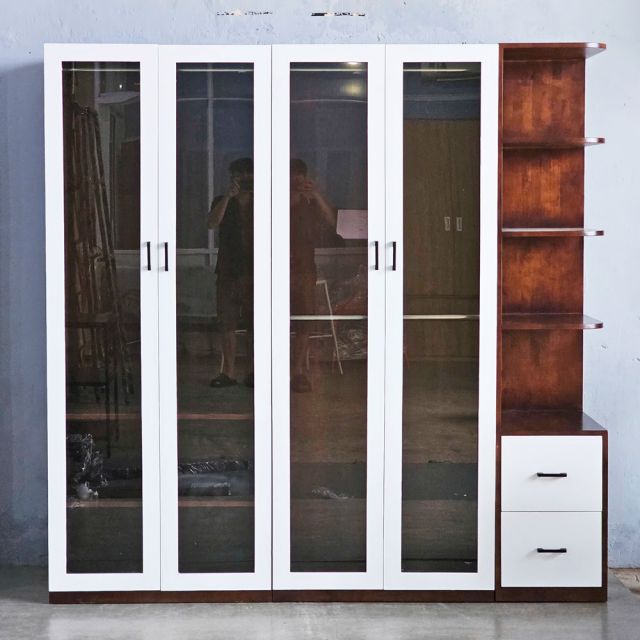 Hệ tủ quần áo 200x55x200cm gỗ cao su cửa kính TQA68049