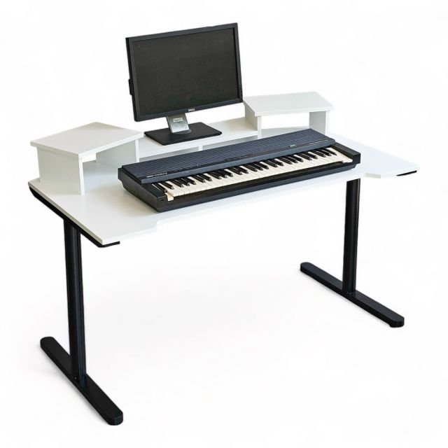 Bàn phòng thu StudioDesk 140x80cm gỗ tự nhiên chân sắt tròn SD68017 Bàn phòng thu StudioDesk 140x80cm gỗ tự nhiên chân sắt tròn SD68017