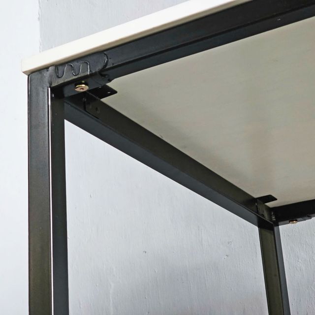 Bàn làm việc 140x70cm gỗ cao su hệ Minimal HBMN043