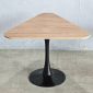 Bàn tam giác 100x90cm gỗ plywood chân Tulip CFD68268