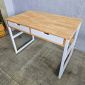 Bàn học có ngăn kéo 100x60cm gỗ cao su BD68164