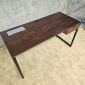 Bàn làm việc 140x60cm có ngăn kéo gỗ cao su chân sắt BD68186