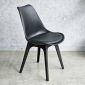 Combo bàn cafe Oval và 4 ghế Eames nhựa CBCF358