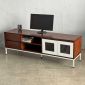 Kệ tivi có ngăn kéo gỗ cao su chân sắt KTV68096